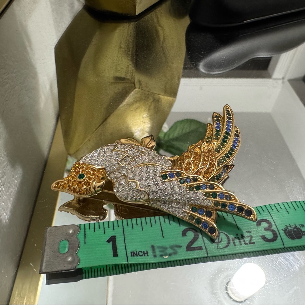 Swarovski Swan Gold Plated Vintage Cockatiel Parrot Brooch and Pin - Picture 15 of 15